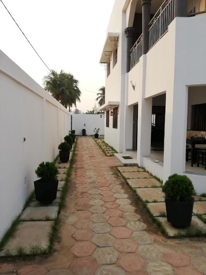 Résidence MGA Ouidah Exterior foto